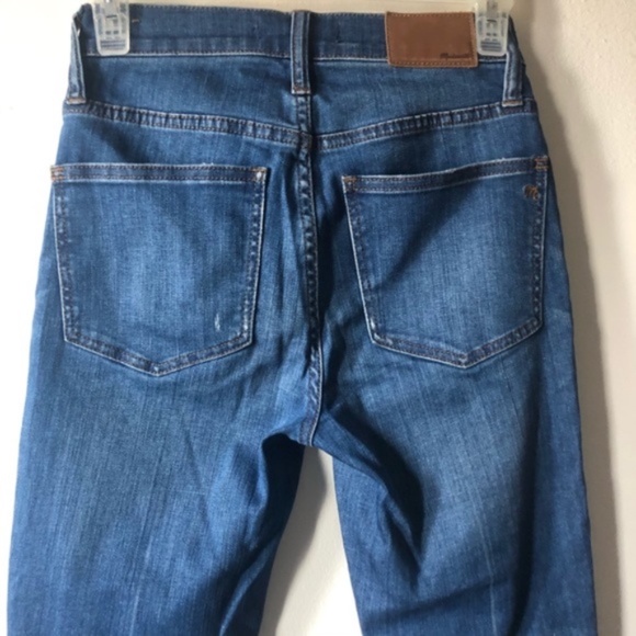 ❤️Madewell Jeans Cali Demi Boot Raw asymmetrical Hem medium wash size 24 - Picture 4 of 7